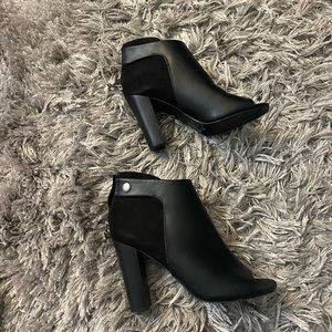 Parker & Sky Pep Toe Ankle Boots